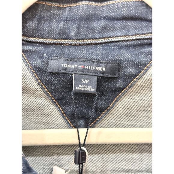 NWT Tommy Hilfiger Long Sleeve Dark Wash Denim Trucker Jacket Blue Women's Small - Picture 4 of 6